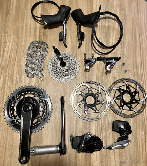 Kompletní sada SRAM RED eTap AXS 2x12 s hydraulickými kotouč - 13