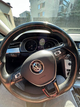 Volkswagen Passat, 2.0TDI 140kw,masáž,tažné,zimní - 13