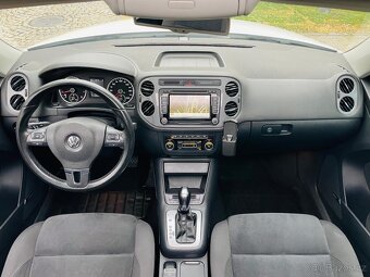 Volkswagen Tiguan 2.0TSI 4x4 AUT SERVISKA TAŽNÉ - 13