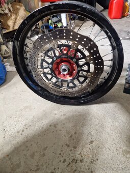 SLEVA : Honda CRF 450 Supermoto - 13