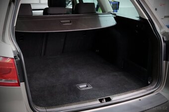 Volkswagen Passat B7 Variant 2.0TDI 103kW DSG REZERVOVÁNO - 13