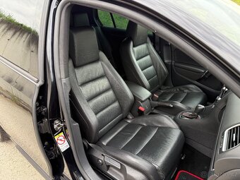 Volkswagen Golf VI GTI 2.0 TSI DSG - 13