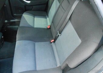 Ford Mondeo 2,0 107 kW Digiklima Historie benzín - 13