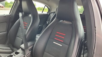 Mercedes Benz A200D AMG - 13