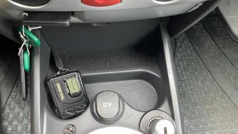 Renault Mégane, 1.5 DCI 78 KW // PANORAMA // RV 3/2008 - 13