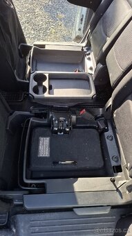 Mazda 5 - 13