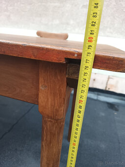 sestava hodovního stolu a židlí Thonet - 13