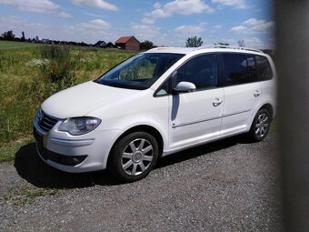 VW TOURAN 2.0TDi NAFTA 125 KW = 7. MÍSTNEJ, RV 2009 ZA 59,, - 13