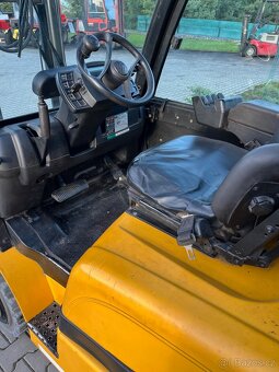 Vysokozdvižný vozík YALE GLP35VX - 13