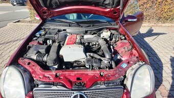 Mercedes-Benz SLK 200, rok 2001 - 13