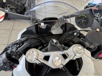 CFMOTO 450SR 25 bílá/černá - obě skladem AKCE helma - 13