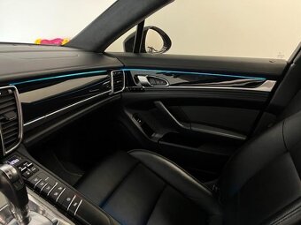 Porsche Panamera 420PS, Sportovní Volant - 13