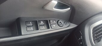 KIA SPORTAGE 2,0 crdi 44100kv - 13