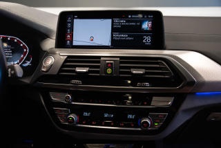 BMW X3 M40i Pano,HeadUp, Adaptiv. temp.,zimní komplety, DPH - 13