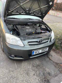 Toyota Corolla - 13