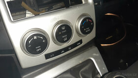 Mazda 5 2007 2,0CD 105kW 7MIST 6kvalt JEDE- DILY - 13