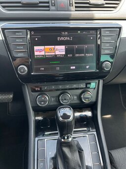Superb III 2.0TDI, nové rozvody, DSG, tažné, paměti - 13