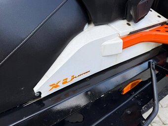 Snežný skúter BRP Lynx 69 Ranger Alpine 1200 4-TEC - 13