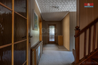 Prodej rodinného domu 5+1, 127 m², Myslív - 13