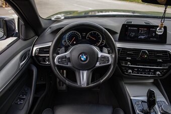 BMW Rad 5 Touring 530d xDrive A/T aj na splátky - 13