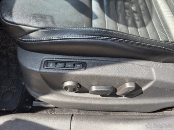 Škoda Octavia III Combi RS 2.0 TDI 135kW DSG - 13