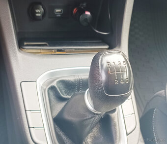 Hyundai i30 1,5 hatchback, TZ, benzin. - 13