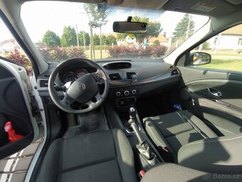 Renault Megane 1.6 i LPG kombi benzín plyn 2015 - 13