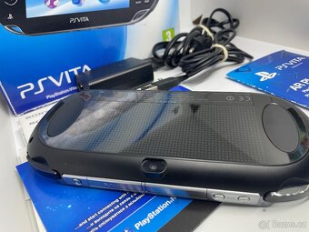 PS Vita Wi-Fi (PCH-1003) OLED - 13