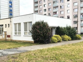 Pronájem komerční Obchodní prostory, 30㎡ - 13