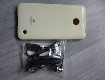 Nokia Lumia 630 RM-976, white/bílá - 13