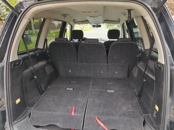 Ford Galaxy 2.0 TDCi - 13
