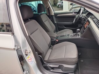 VW Passat Variant Basic 2.0TDI 110kW DSG Webasto Tažné LED - 13