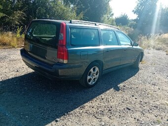 Prodám Volvo V70 2,4D5 Rok vyroby 2004 - 13