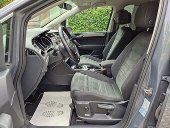 VW Touran • 2.0TDi 110kw DSG • 2021 • 7.míst • Tažné • ACC • - 13