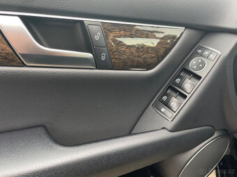 Mercedes-Benz C220 combi nová STK - 13