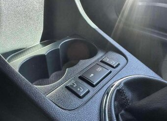 Fabia Combi 2015 rok čtyřválec dovoz - 13