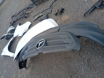 MERCEDES BENZ VITO W447 RV 2019 PŘEDEK, KAPOTA, SVĚTLA APOD. - 13