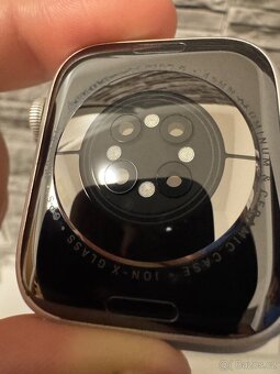 Apple Watch Series 8 45mm - 13