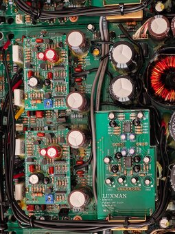 Zesilovač do auta Luxman CM-6000 Limited edition - 13