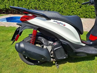 Piaggio Medley 125 - 13