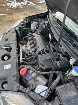 Honda FR-V 1,8i - 13