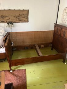 Starožitný příborník-stolky-skříně-postele - 13