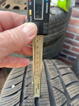 Sada Mercedes 255/50 r19 107V ET67 - 13
