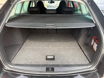 Škoda Octavia III 2.0 TDI DSG Kombi - Top interiér - 13
