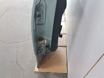 PZ dveře šedozel. met. LF7W kompletní, Škoda Fabia II combi - 13