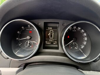► ŠKODA YETI 1,2 TSI - 77 KW,  PARK. SENZORY◄ - 13