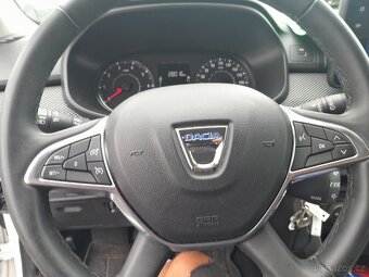 Dacia Sandero 1,2i  2021 po havárii - 13