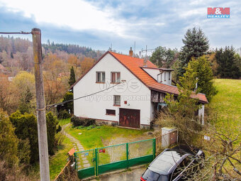 Prodej dvougeneračního rodinného domu, Velké Popovice - 13