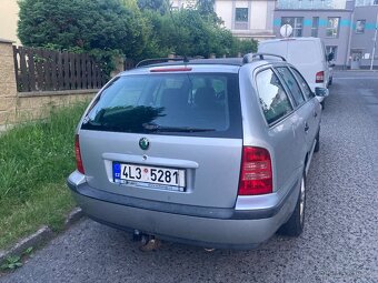Škoda Octavia 1.9 TDi 81 KW Klima, el.okna, tažné  - 13