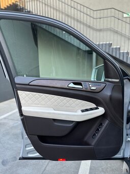 PRODÁM Mercedes - GLS 350d AMG Paket Grand ed., TOP STAV - 13